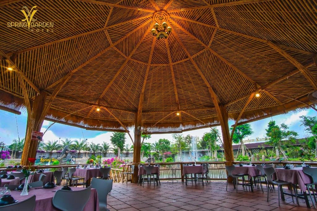 Spring Garden Hotel Lk Long Khanh Екстер'єр фото