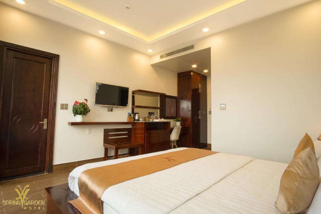 Spring Garden Hotel Lk Long Khanh Екстер'єр фото