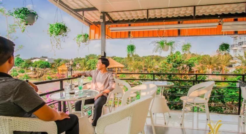 Spring Garden Hotel Lk Long Khanh Екстер'єр фото