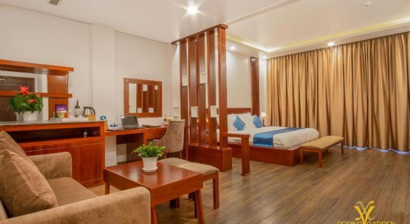 Spring Garden Hotel Lk Long Khanh Екстер'єр фото